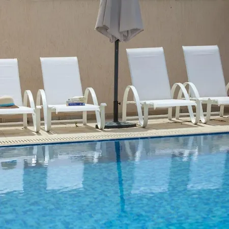 וילה Michelle 2 Minutes From The Beach Pernera 109